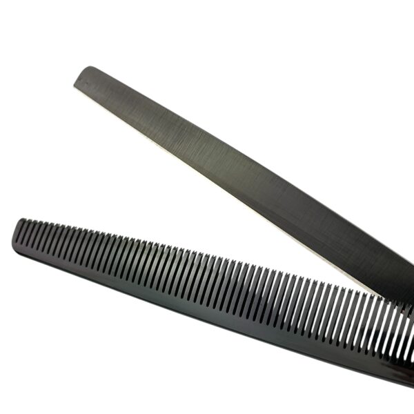 California 7.5" Curved Sculpting Scissors - Image 4